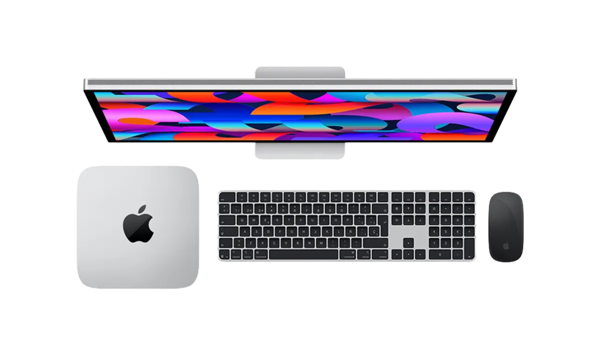 Productos Apple en escritorio de trabajo